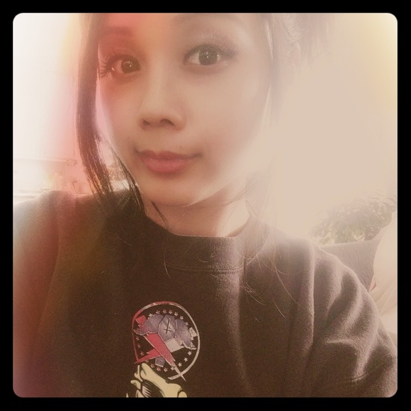 Meet your Posher, Andrea - Picture 1 of 1